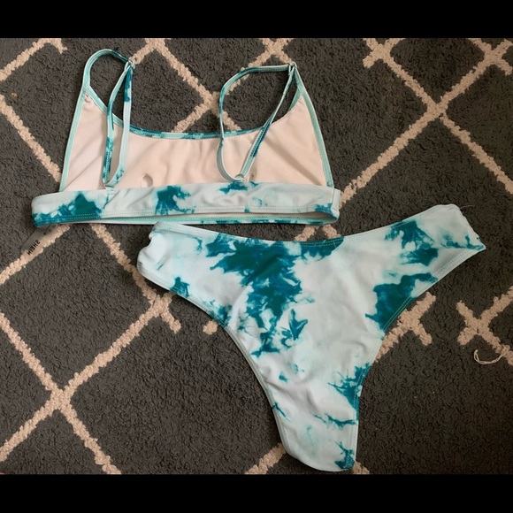 Bathing Suit Set - Picture 2 of 2